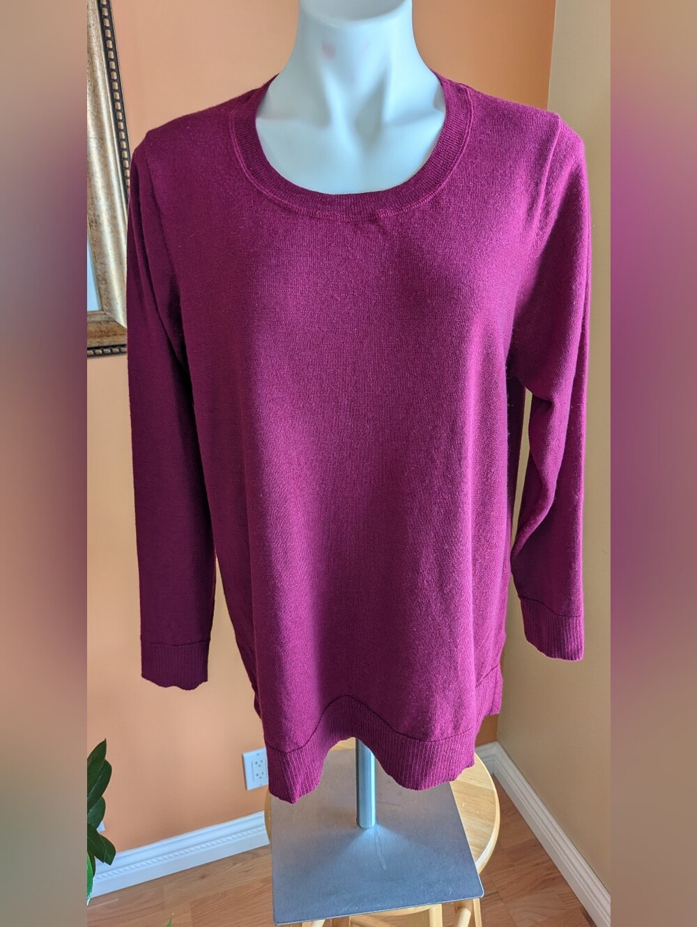 Ellen Tracy Women’s Crewneck Sweater in Berry